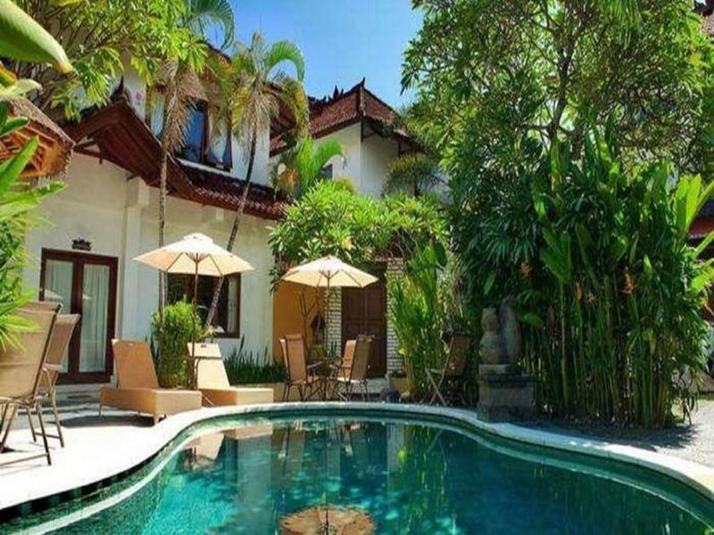Yuli Bungalows Kuta Lombok Exterior foto
